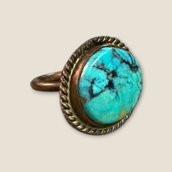 Vintage Turquoise & Copper Ring Size 4 Round Stone Design - Picture 3 of 7